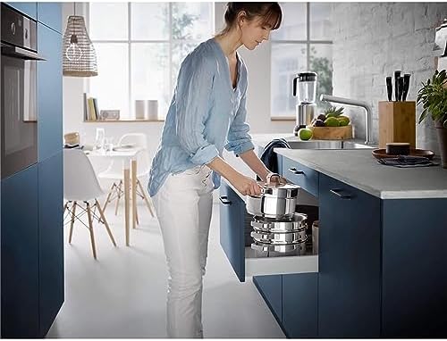 WMF 790046380 Compact Cuisine 4-Piece Induction Saucepan Set with Glass Lid, Polished Cromargan Stainless Steel, Pot Set Uncoated, Inside Scale - Image 7