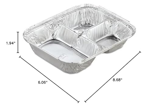 Handi Foil Oblong 3 Compartment Tray with Lid - 250 per case. - Image 7