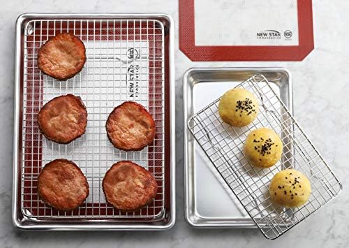 New Star Foodservice 1028768 Commercial-Grade Bun Pan/Baking Sheet, Baking Mat, Cooling Rack Combo, 1/8 and 1/4 Sizes Each - Image 7