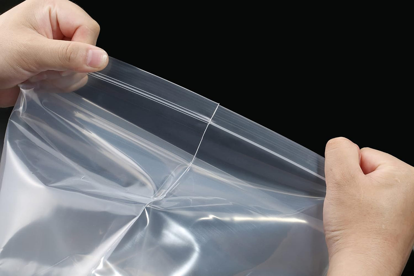 100PCS 10" x 13" 3Mil Clear Reclosable Plastic Bags Zip Seal Lock Poly Bags With Zipper for Shipping Packaging Product Clothing Storage, Thick