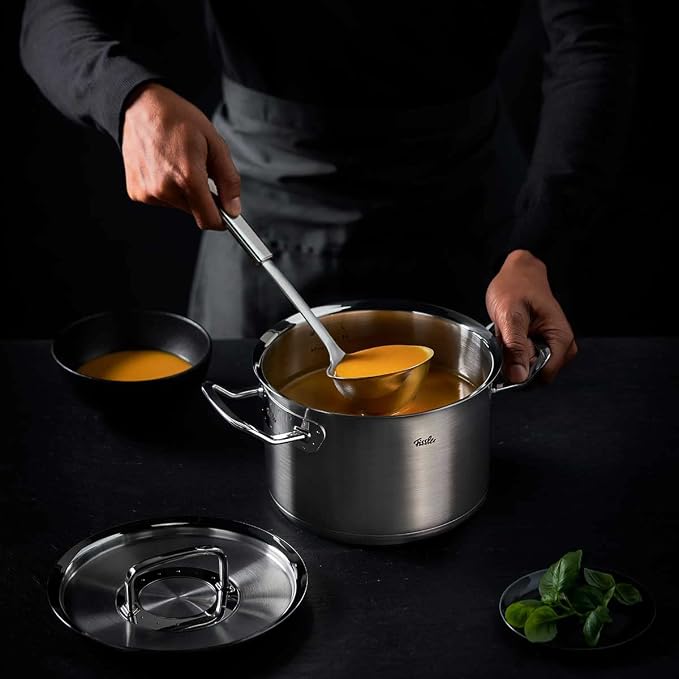 Fissler Original-Profi Collection 5-Piece Stainless Steel Cooking Pot Set with Metal Lid (3 Saucepans Including Lids, 1 Serving Pan, 1 Saucepan) - Induction, Silver, 084-388-05-001/0 - Image 6