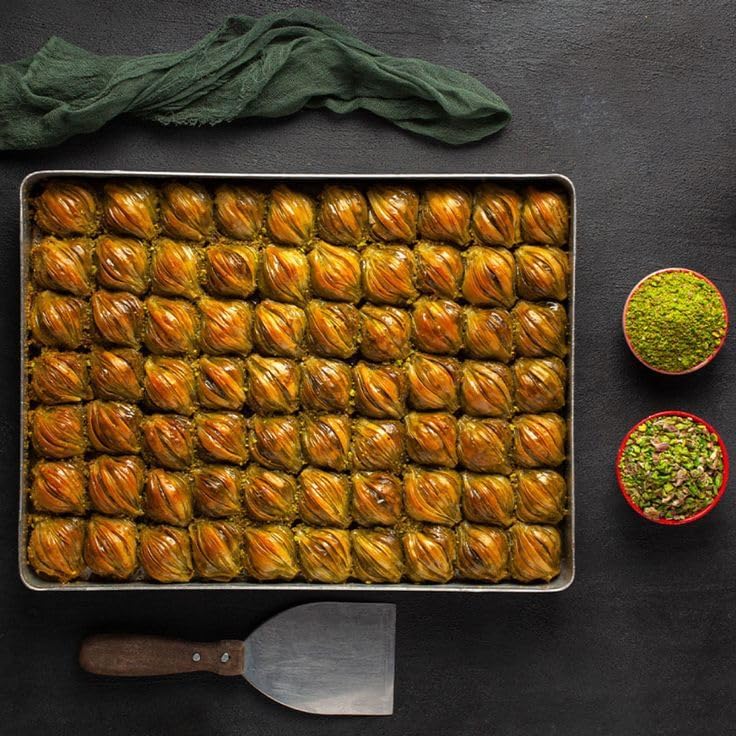 Hakan Aluminum Half Sheet Baking Pan 14x18-inch, 2.2lbs Weight, Thick Rust-Free Bakeware, Warp Resistant Food Grade Aluminum Baking Tray, Cookie Sheet Oven Tray, Heavy-Duty Baklava Tray, Silver - Image 6