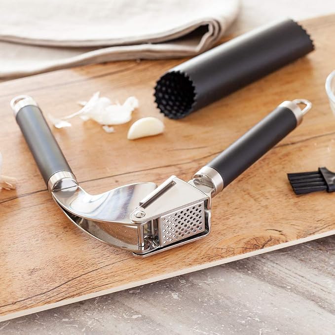 Restaurantware Met Lux 7.6 Inch x 2.5 Inch x 1.3 Inch Garlic Crusher 1 With Easy Clean Brush Garlic Press And Peeler Set - 3-Piece Silicone Peeler Black Stainless Steel Minced Garlic Tool - Image 3