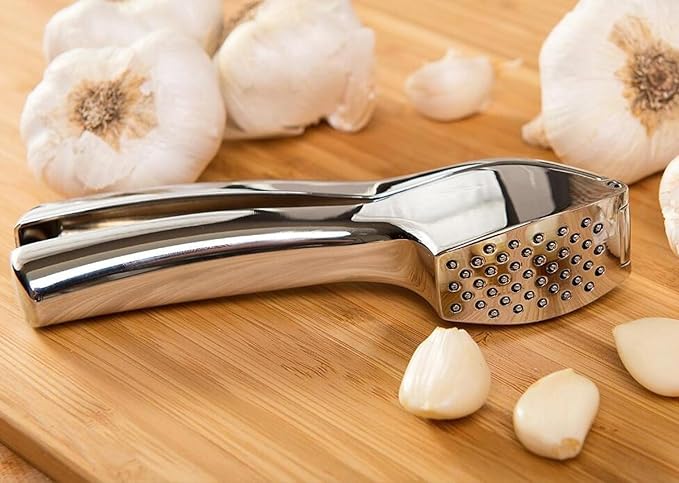 Garlic Press, Stainless Steel Mincer and Crusher with Garlic Rocker, Professional Grade, Dishwasher Safe, RustProof Premium Metal Garlic Press – Easy Squeezing - Image 9