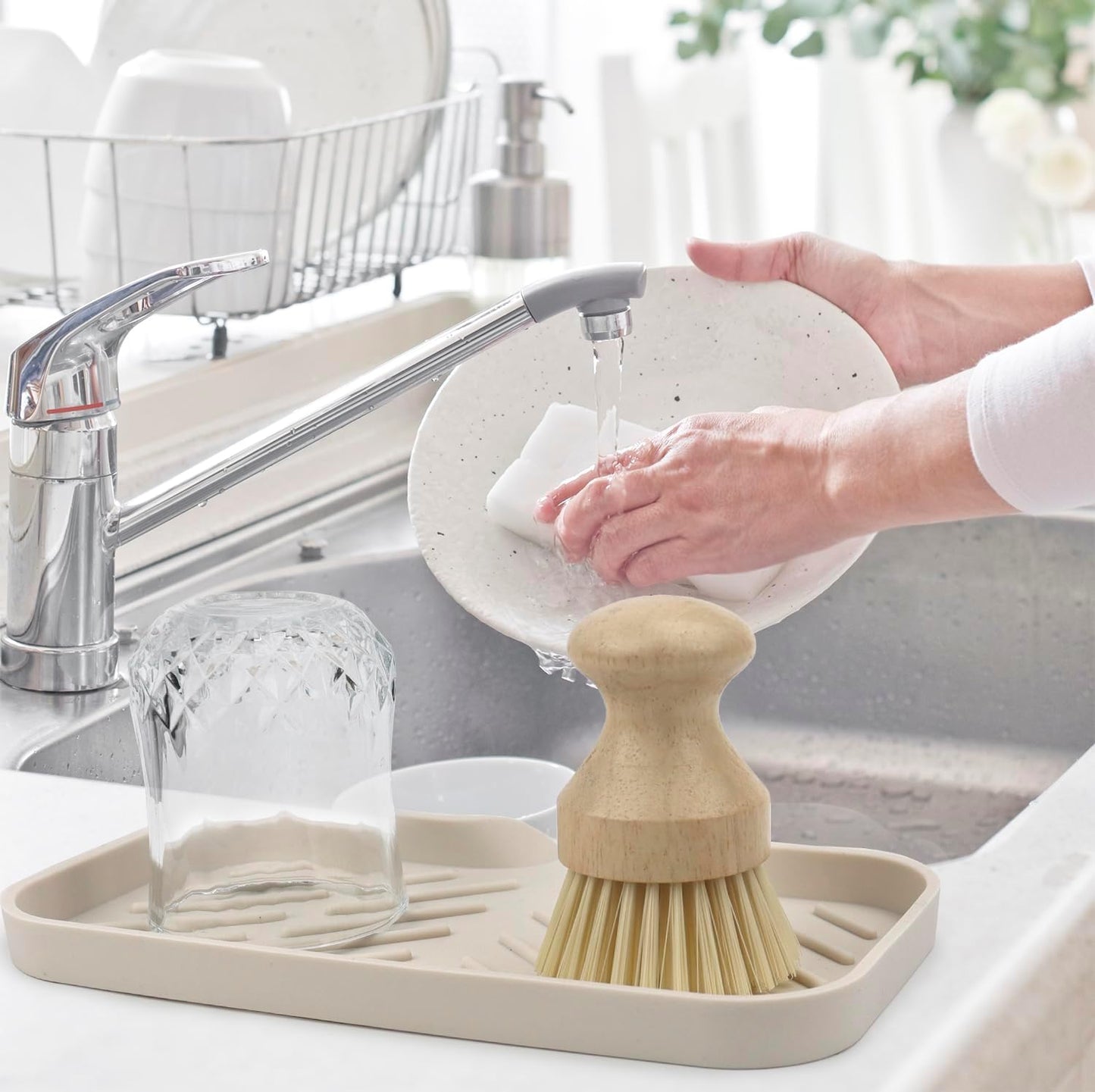 YASMEN Silicone Bathroom Soap Dishes, Sink Sponge Holder for Kitchen, Rubber Soap Dish with Drain, Shower Soap Sponge Tray, Sink or Counter Organizer, for Bar Soap, Bottle, Dish Soap Dispenser-Tapioca