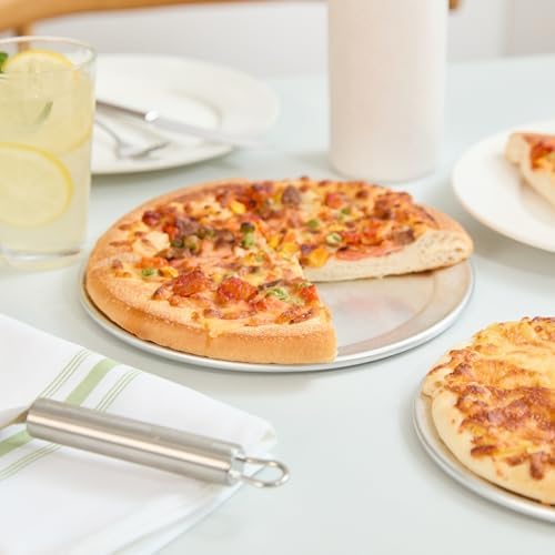 Restaurantware 9 Inch Aluminum Pizza Pan 1 Count Wide Rim Silver Pizza Pan, Heat Conductive Round Pizza Tray, Lightweight Corrosion-Resistant Serving Tray For Restaurant Or Home Use - Image 4
