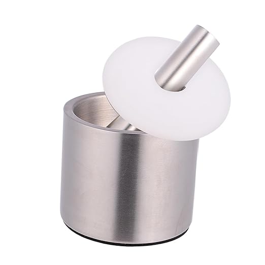 SOLUSTRE Ergonomic Garlic Press 304 Stainless Steel Kitchen Garlic Masher Spice Grinder Easy Cleaning Modern Style by SOLUSTRE