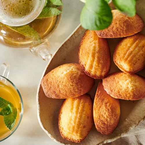 Silpat Flexipan 8 Madeleines Mold - Image 2