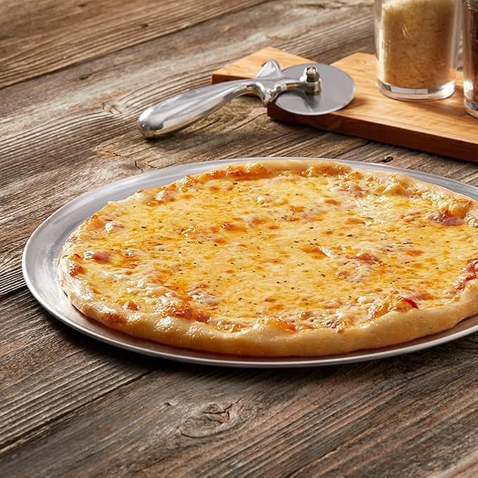 American METALCRAFT, Inc. TP8 Wide Rim Pizza Pan, Aluminum, 8-Inches,Silver - Image 4