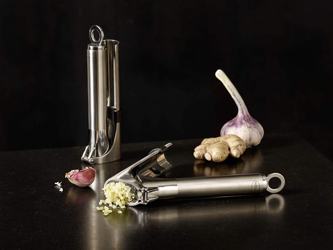 Rösle Stainless Steel Mincing Garlic Press, Premium - Image 6