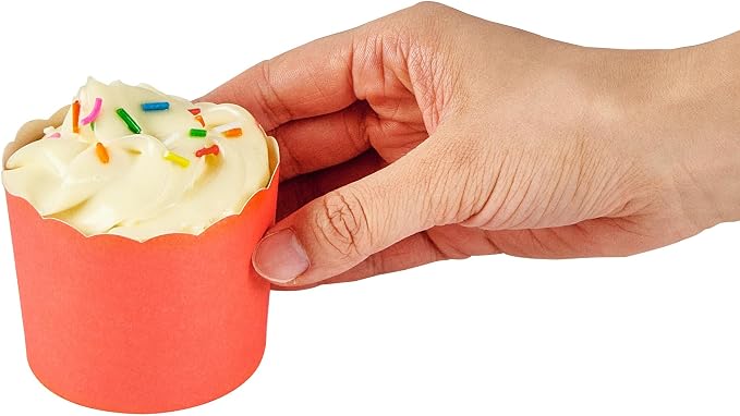 Restaurantware Baking Cups 200 Pack of 6 oz Paper Cupcake Liners Greaseproof Scalloped Oven-Safe Elegant Dessert Muffin Cups Disposable for Parties - Image 11