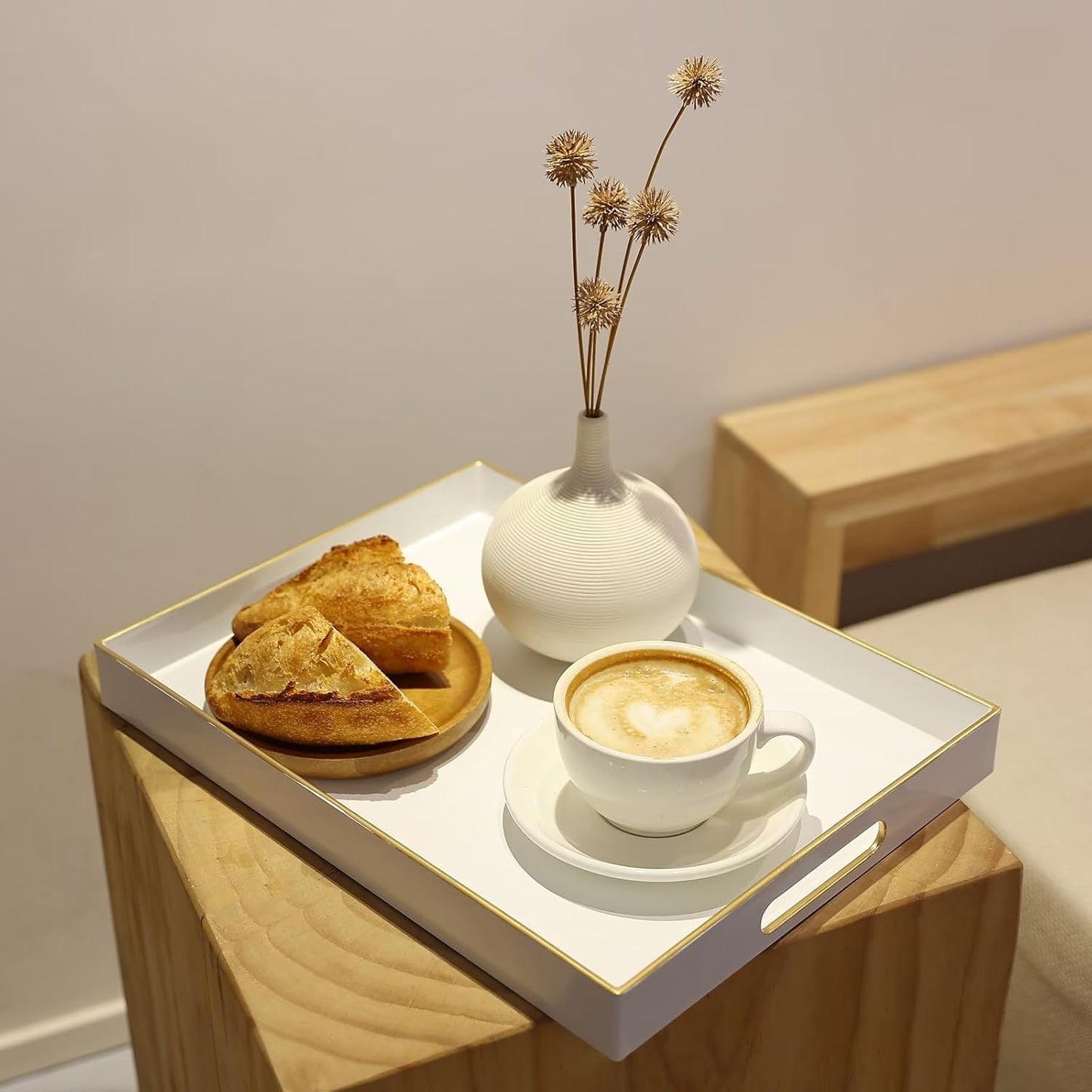 Spsyrine White Plastic Serving Tray for Ottoman, Coffee Table, Rectangle Decorative Tray for Entertaining, Outdoor, Living Room, Home Decor