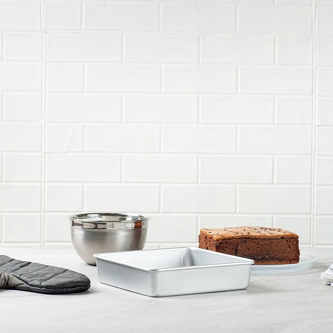 Restaurantware 8x8 Cake Pan - 1 Count Aluminum Square Baking Pan With Straight Sides - Oven-Safe Layer Cake Pan For Even-Heated Baking - Silver - Image 8