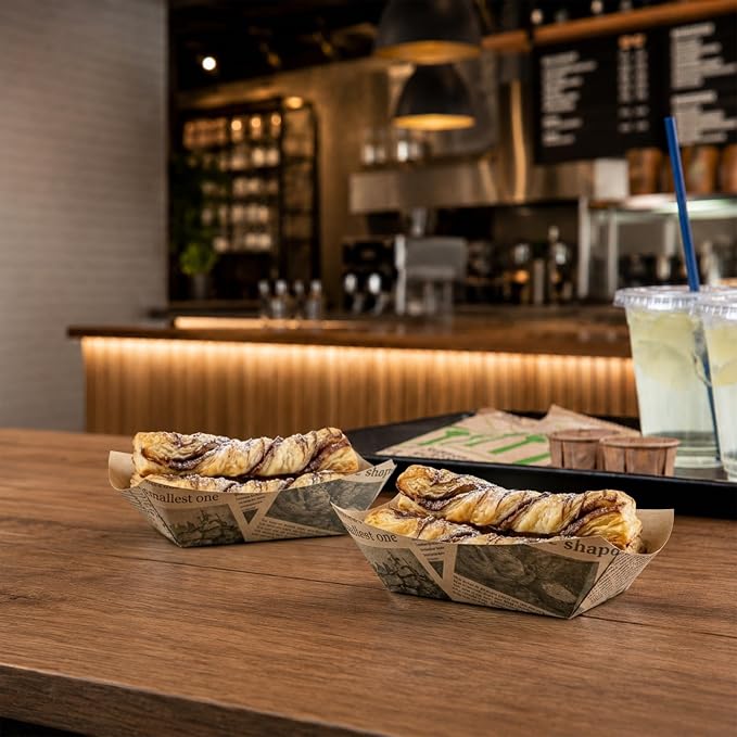 Restaurantware-Bio Tek 6 Ounce Boat Paper Boats, 400 Disposable #40 Food Trays - PE Lining, Durable, Newsprint Paper Food Baskets, For Concession Stands, Picnics, or Fairs, Stackable - Image 4