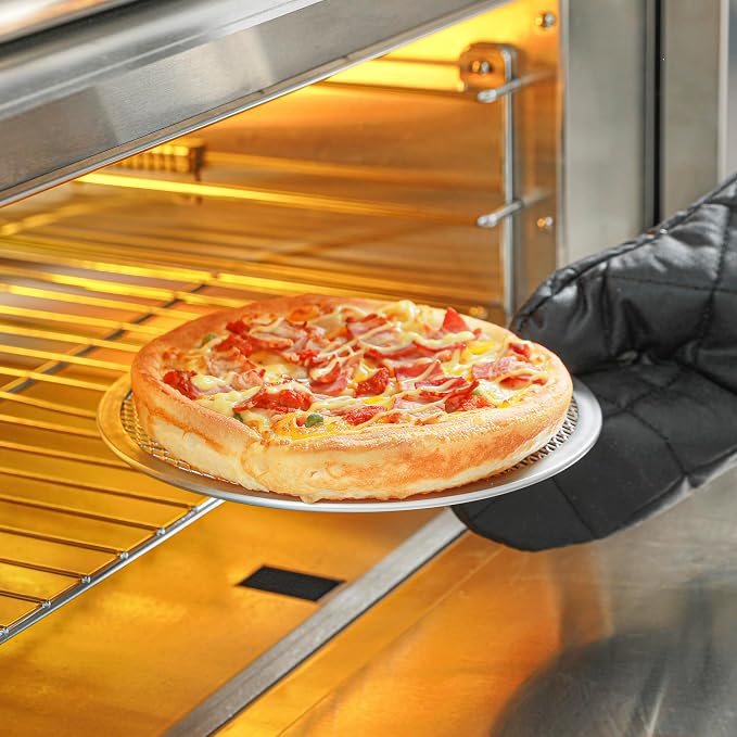 Restaurantware 9 Inch Aluminum Pizza Screen Pack of 12 Mesh Baking Tool For Crispy Crust, Lightweight Stackable Seamless Rim Rust-Resistant Baking Screen, Reusable for Pizzerias, Home Oven Use - Image 5