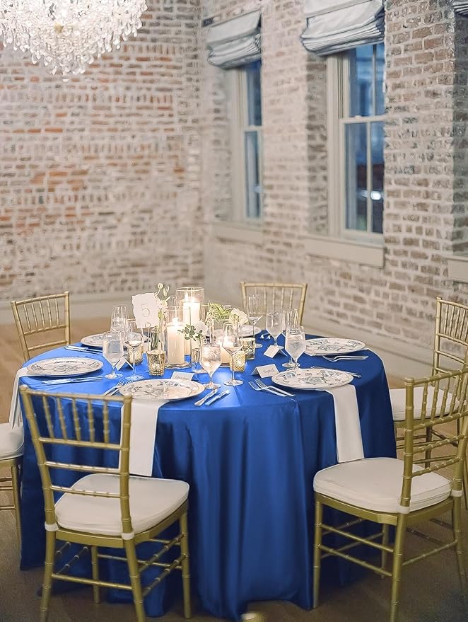 8 Pack Royal Blue Round Tablecloths, Diameter of 120 inch - Image 7