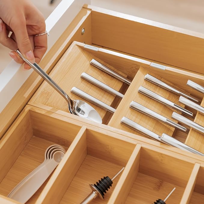 KitchenEdge Slanted Cutlery & Flatware Organizer, Bamboo - Image 7