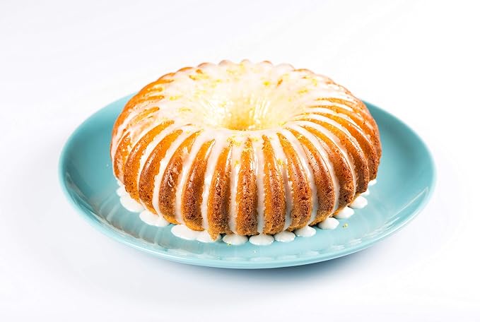 Silikomart Raggio Silicone Mold, Flexible Bundt Cake Pan with 3D Technology for Ribbed Detailing, Easily Unmolds, Oven, Microwave, Freezer and Dishwasher Safe, 51-3/4-Fluid Ounces - Image 3