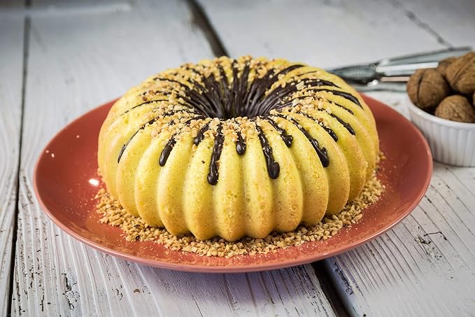 Silikomart Raggio Silicone Mold, Flexible Bundt Cake Pan with 3D Technology for Ribbed Detailing, Easily Unmolds, Oven, Microwave, Freezer and Dishwasher Safe, 51-3/4-Fluid Ounces - Image 6