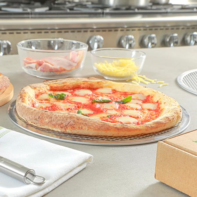 Restaurantware 11 Inch Aluminum Pizza Screen Pack of 12 Mesh Baking Tool For Crispy Crust, Lightweight Stackable Seamless Rim Rust-Resistant Baking Screen, Reusable for Pizzerias, Home Oven Use - Image 4