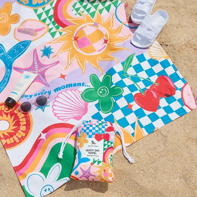 Dock & Bay Kid's Towel - for Beach Use - Quick Dry, Sand Free - Compact, Lightweight - 100% Recycled - Includes Bag - Good Vibes Club, Medium (130x70cm, 51x28) - Image 2