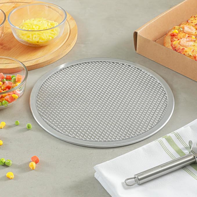 Restaurantware 10 Inch Aluminum Pizza Screen Pack of 144 Mesh Baking Tool For Crispy Crust, Lightweight Stackable Seamless Rim Rust-Resistant Baking Screen, Reusable for Pizzerias, Home Oven Use - Image 3