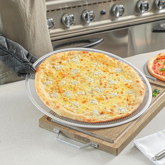 Restaurantware 18 Inch Aluminum Pizza Screen Pack of 72 Mesh Baking Tool For Crispy Crust, Lightweight Stackable Seamless Rim Rust-Resistant Baking Screen, Reusable for Pizzerias, Home Oven Use - Image 5
