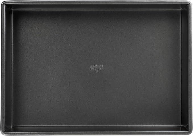 WINCO Rectangular Non-Stick Cake Pan, 13-Inch by 9-Inch, Aluminized Steel | Even heating, Long-lasting, Great for Baking, Roasting, Cooking, Food Preparation and Restaurant Kitchens - Image 3