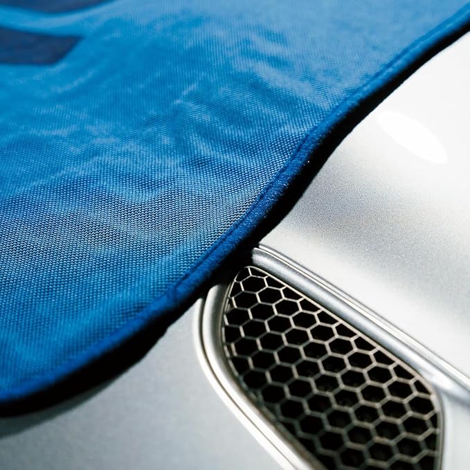 Gyeon Silk Dryer Super Absorbent Scratch Free Microfiber Car Drying Towel - Image 8