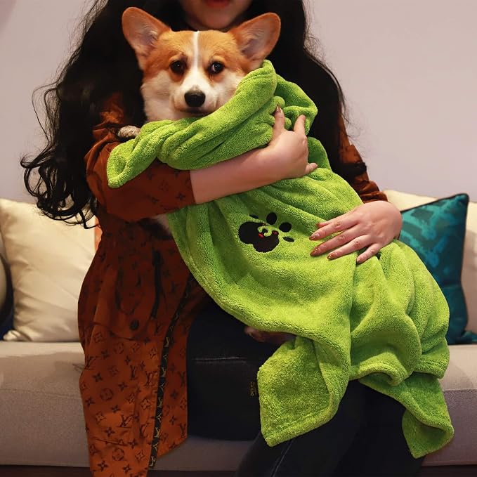 Dogvingpk Extra Large Dog Towels for Drying Dogs - Super Absorbent Soft Quick Dry Microfiber Pet Bath Towel for Large & Medium Dogs, 55 * 36 Inch Green - Image 4