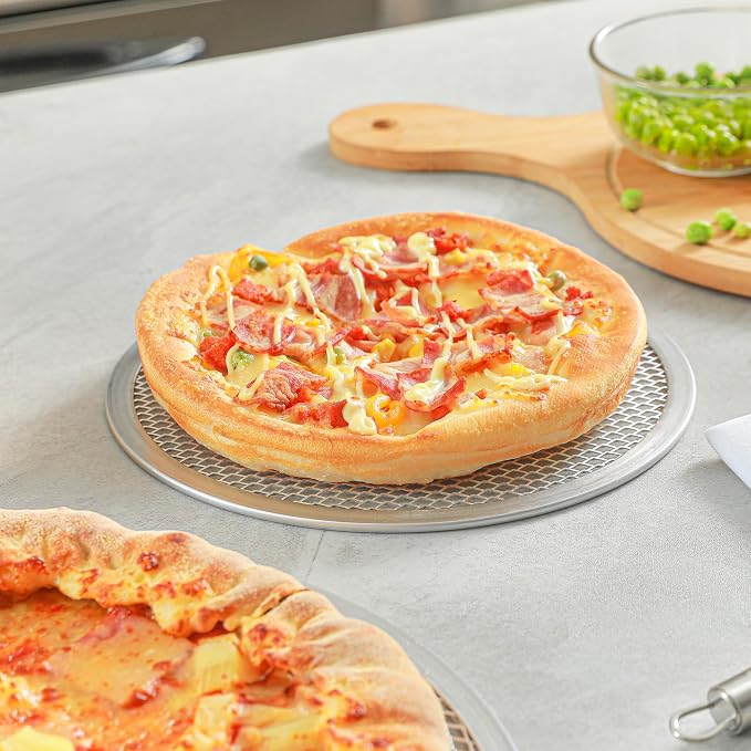 Restaurantware 9 Inch Aluminum Pizza Screen Pack of 12 Mesh Baking Tool For Crispy Crust, Lightweight Stackable Seamless Rim Rust-Resistant Baking Screen, Reusable for Pizzerias, Home Oven Use - Image 4