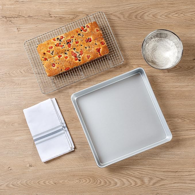 Restaurantware Square Cake Pan 12 Count 12 x 12 x 2 Inch Aluminum Square Baking Pan Straight-Sided Silver Oven-Safe Bakeware For Professional Bakers - Image 8