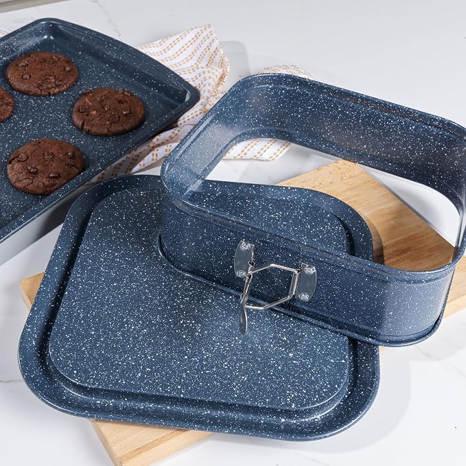 Russell Hobbs RH03425EU7 Nightfall Stone Square Springform Pan - 24cm Non-Stick Cake Tin with Loose Base & Serving Plate, Carbon Steel, Leakproof Baking Pan, for Cake, Cheesecake, Pies, PFOA Free - Image 2