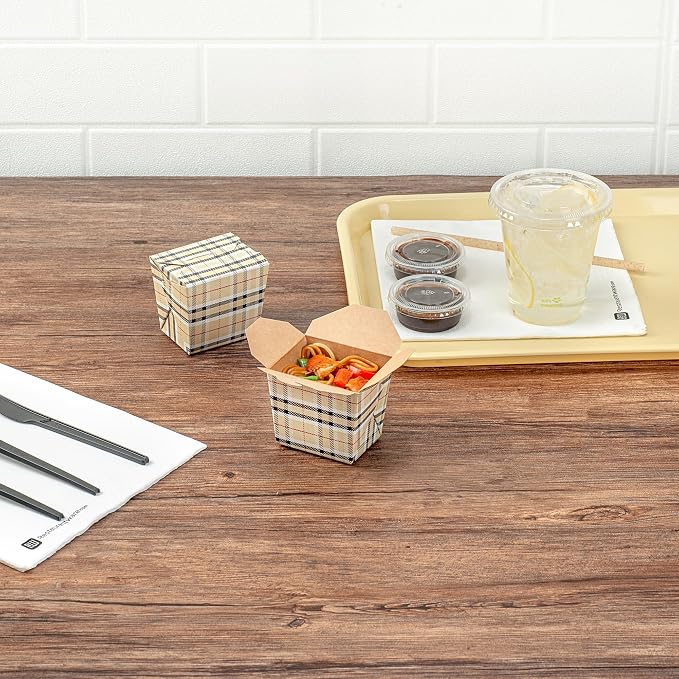 Restaurantware 8 oz Square Paper Plaid Noodle Take Out Container, 200 Pack - Image 3